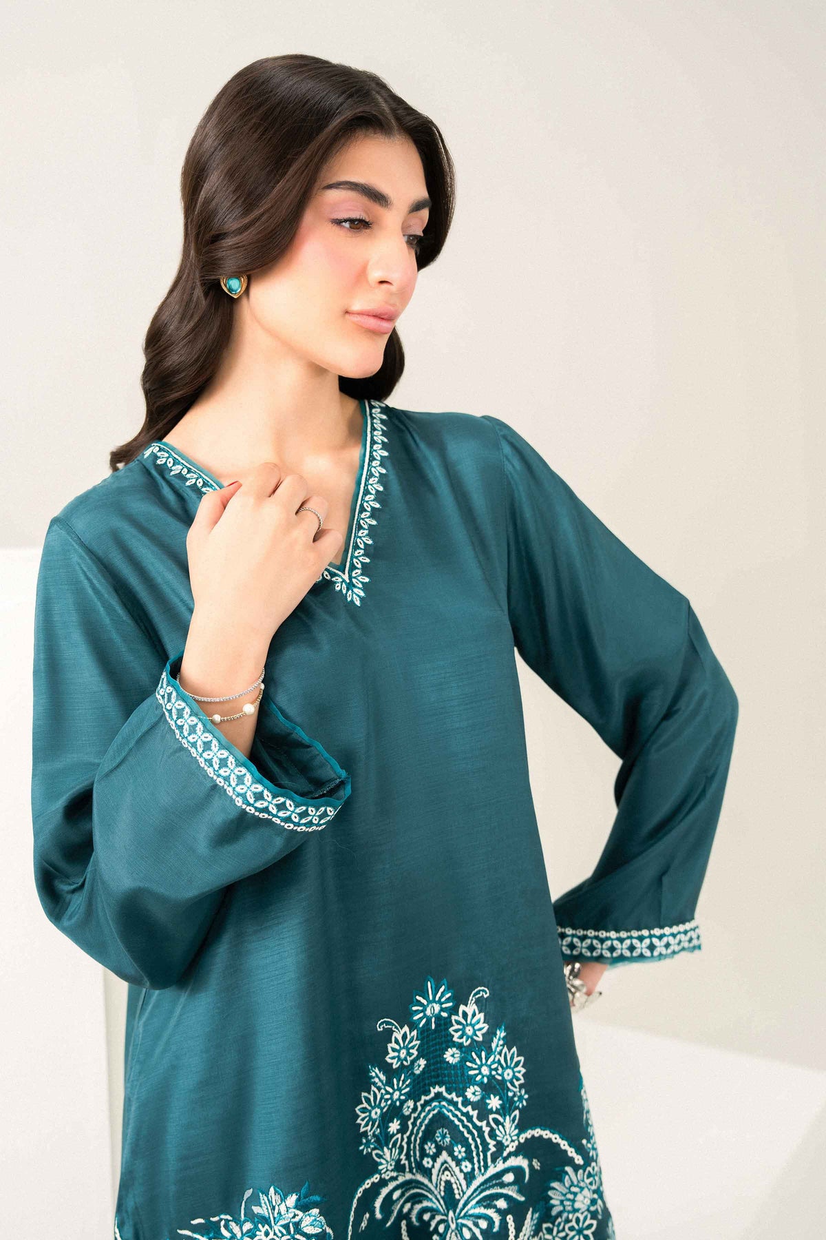 3 Piece - Printed Embroidered Suit - ST3PE-PRET26WV1-17 for Women - Pret Collection | Nishat UAE | Shop Online