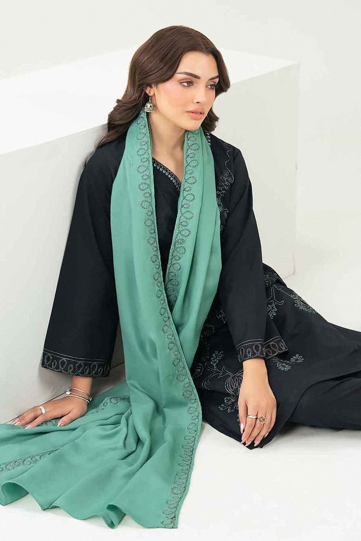 3 Piece - Embroidered Suit - ST3PE-PRET26WV3-17-for Women - Pret Collection | Nishat UAE | Shop Online