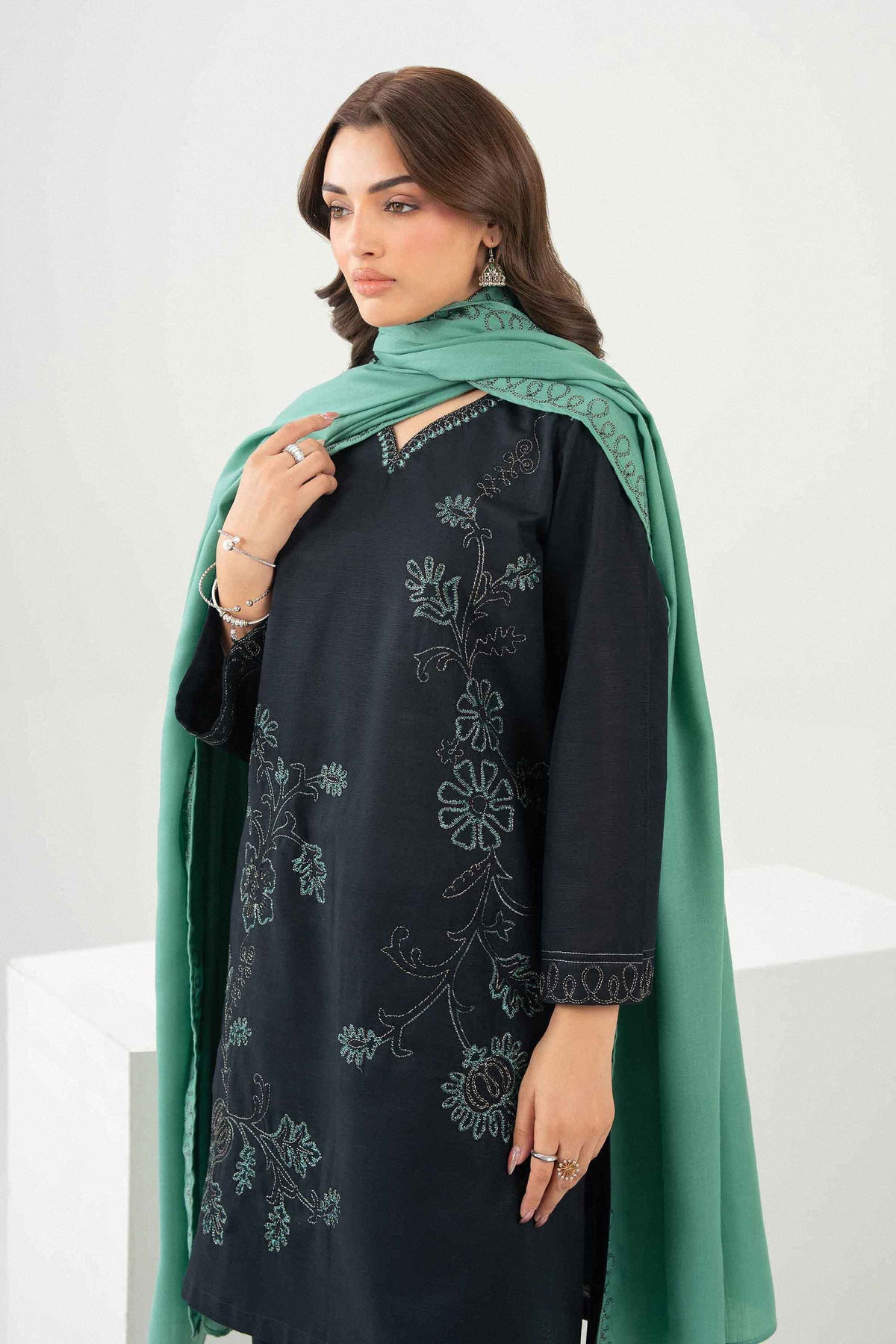 3 Piece - Embroidered Suit - ST3PE-PRET26WV3-17-for Women - Pret Collection | Nishat UAE | Shop Online