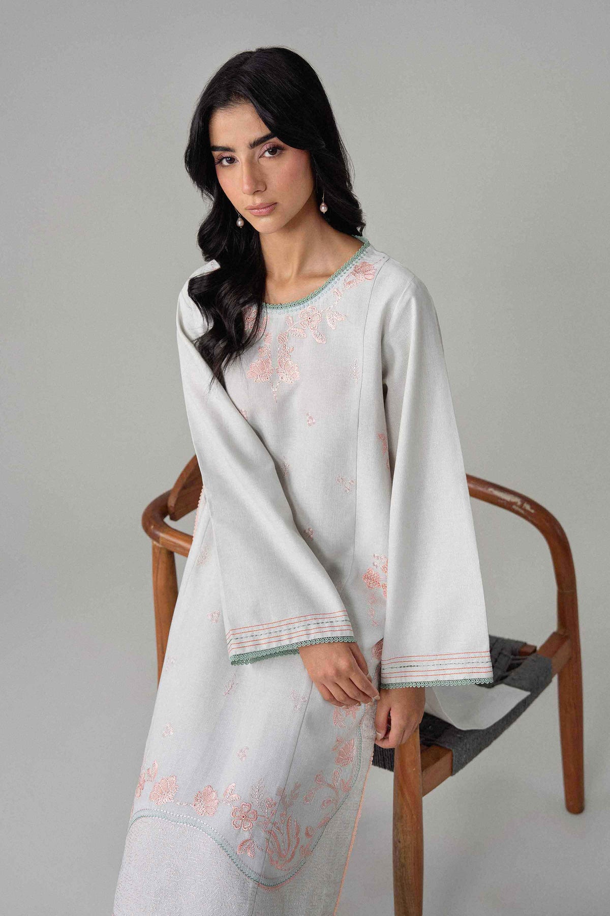 2 Piece - Embroidered Suit - U2STE-NISHA26WV1-17