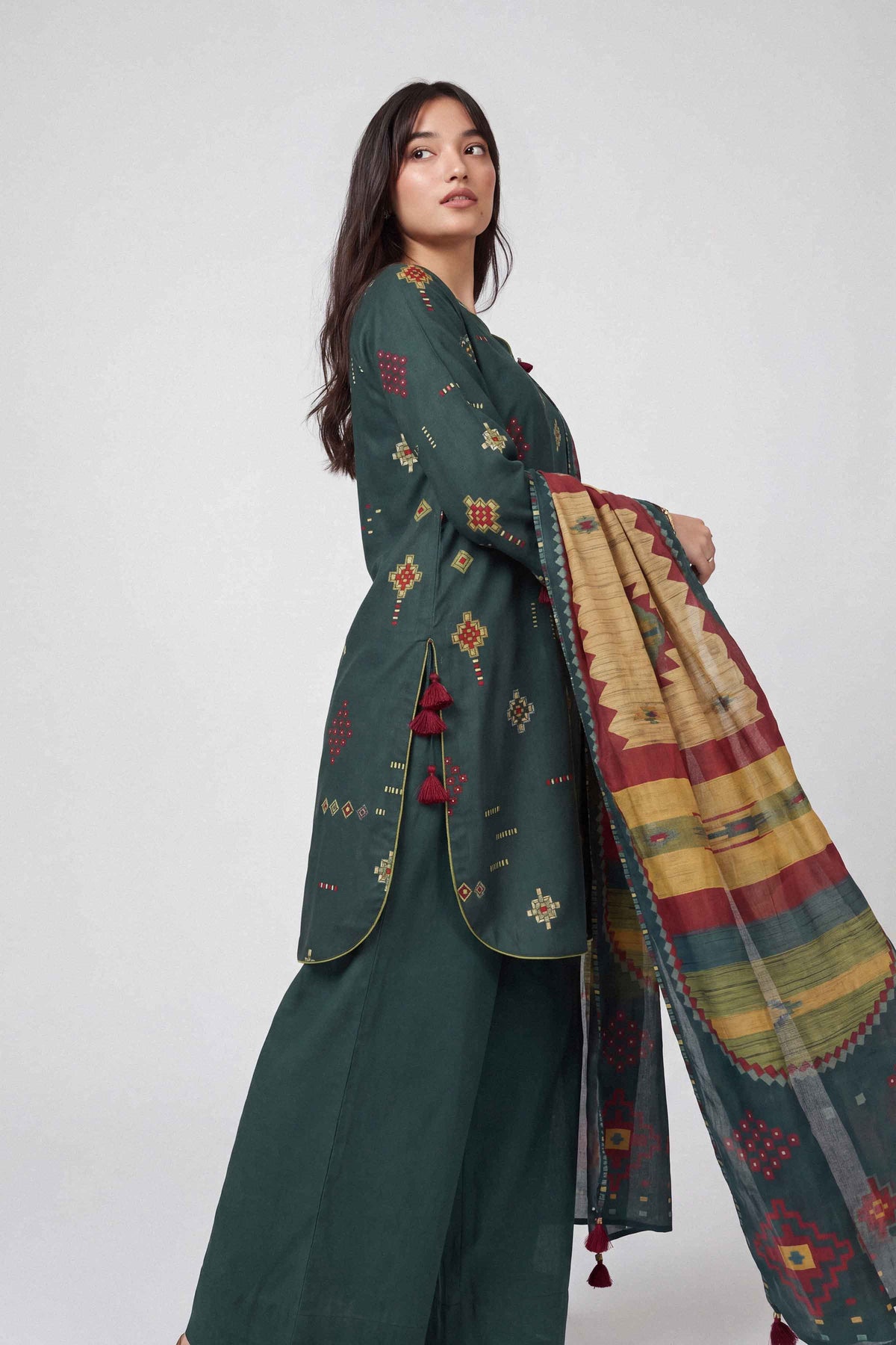 3 Piece - Digital Printed Suit - U3P-NISHA26WV1-15