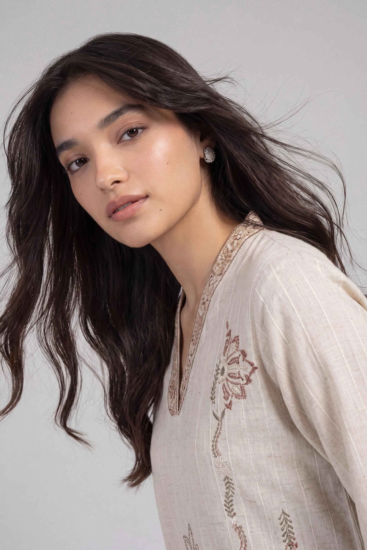 2 Piece - Embroidered Suit - U3P-NISHA26WV1-35