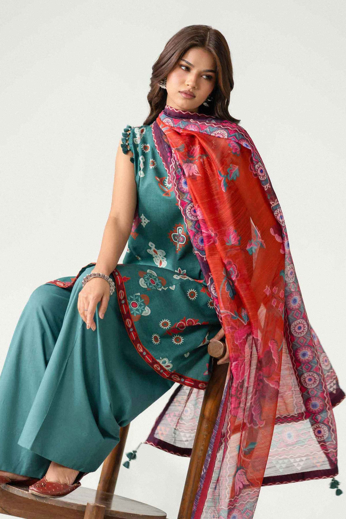 Green 3-Piece Digital Printed Suit in Lawn unstitched