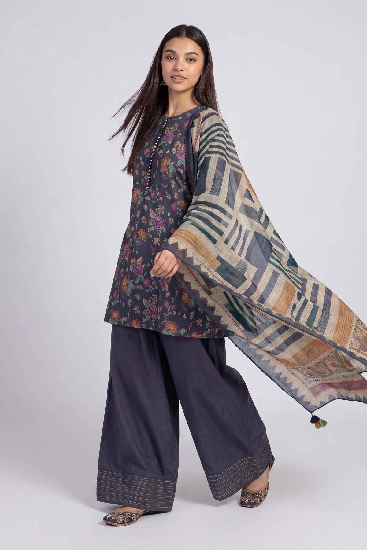 3 Piece - Digital Printed Suit - U3P-NISHA26WV1-55 for, - Unstitched Collection | Nishat | Shop Online