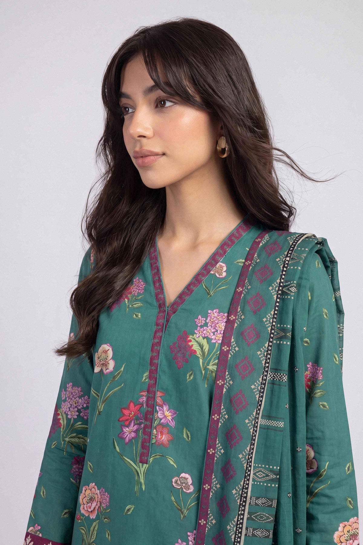 Green 3-Piece Printed Suit in Linen unstitched