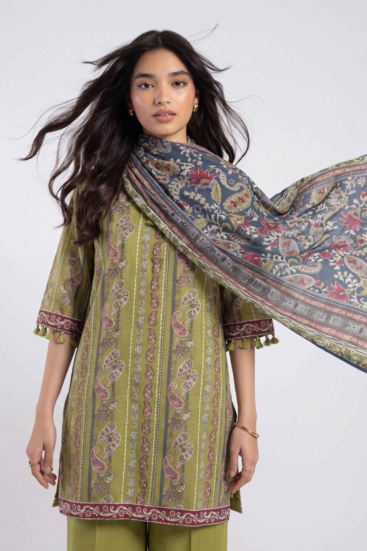 Green 3-Piece Printed Suit in Khaddar unstitched