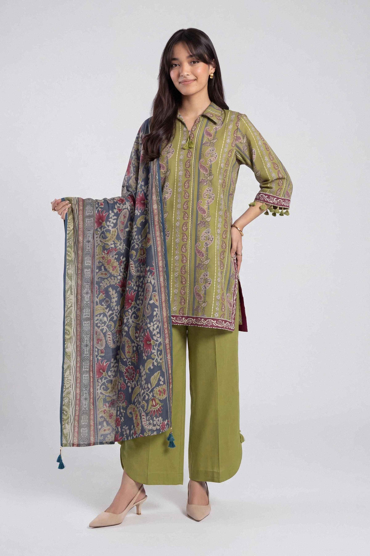 Green 3-Piece Printed Suit in Khaddar unstitched