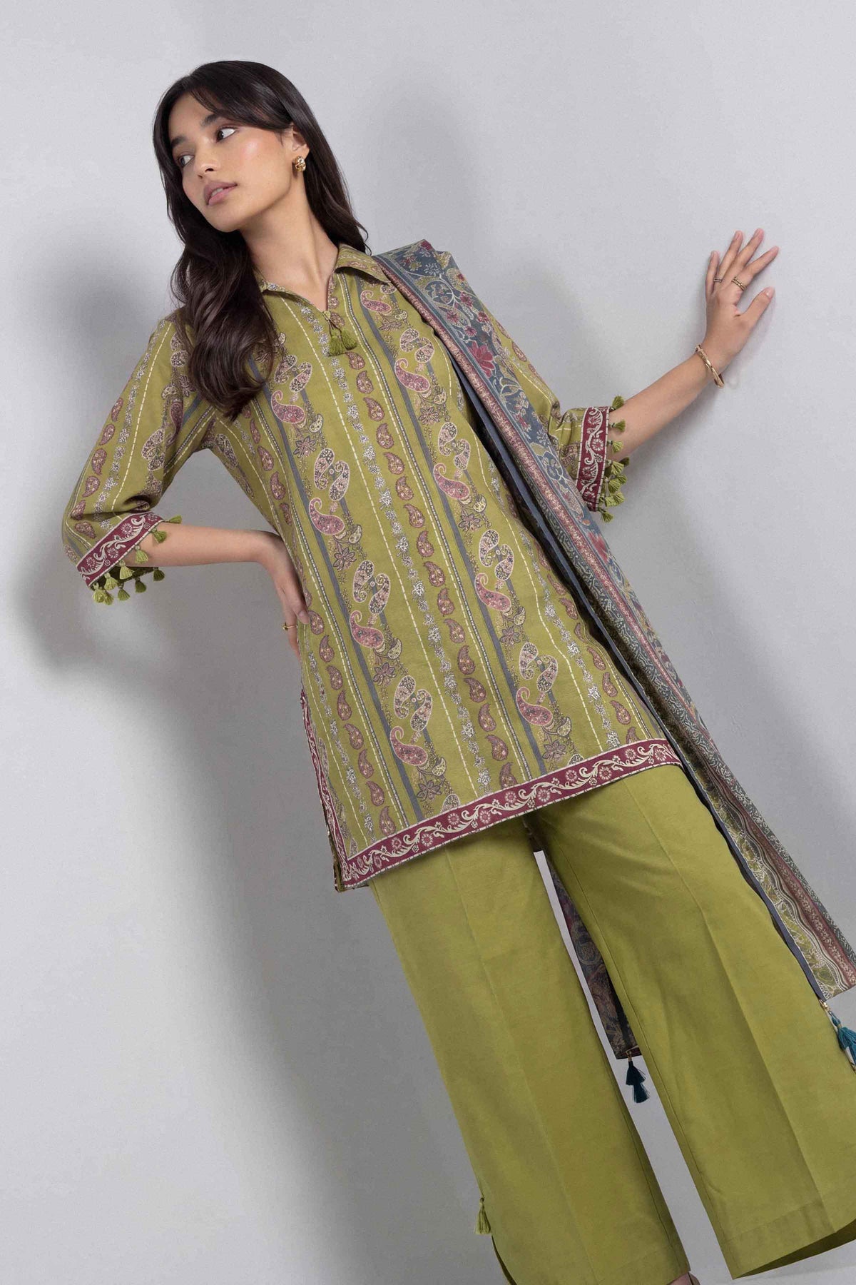 Green 3-Piece Printed Suit in Khaddar unstitched