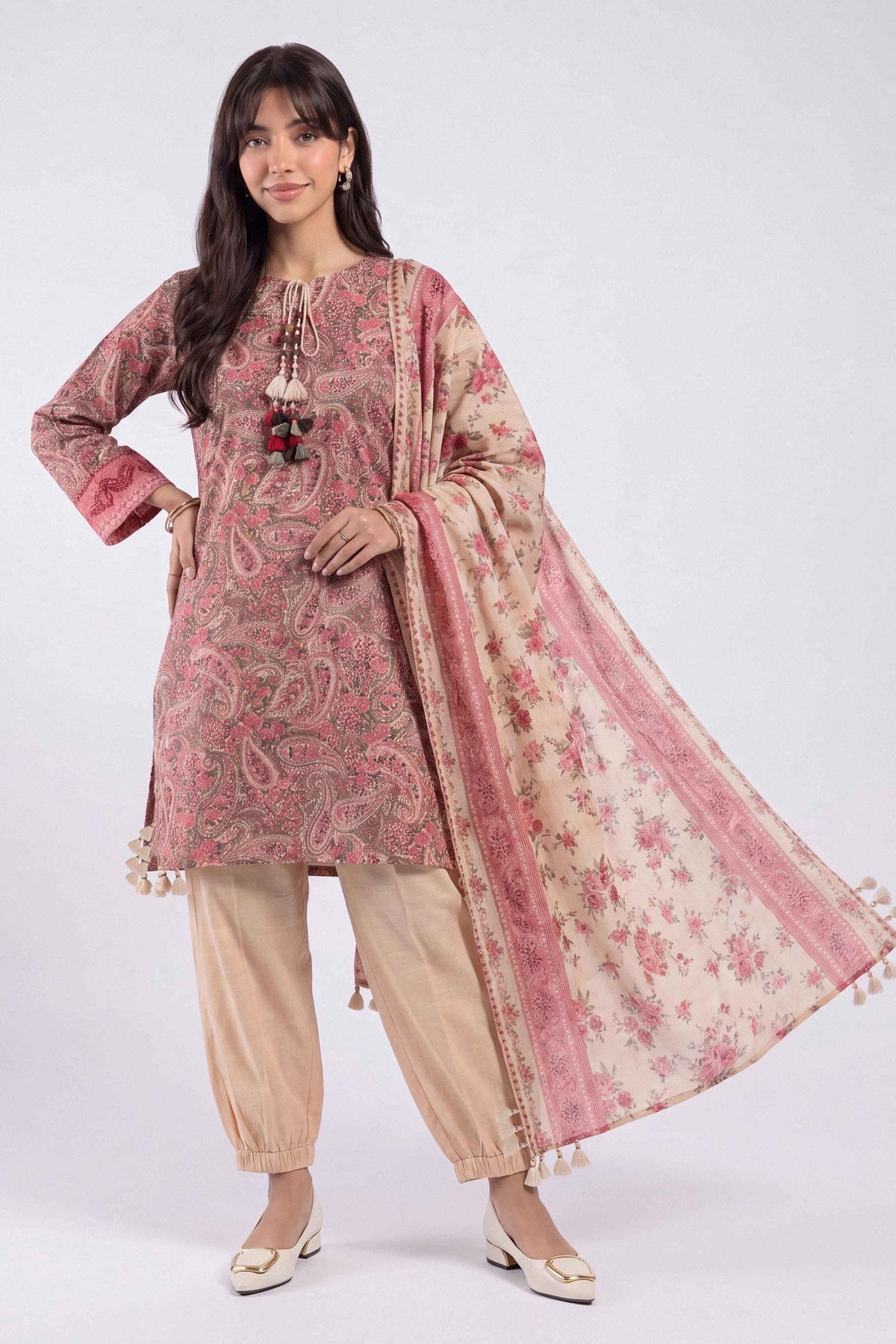 Pink 3-Piece Printed Suit in Khaddar unstitched