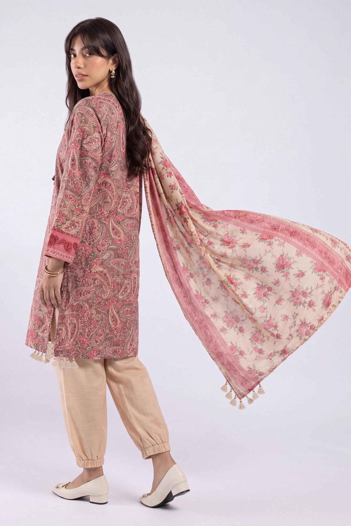 Pink 3-Piece Printed Suit in Khaddar unstitched