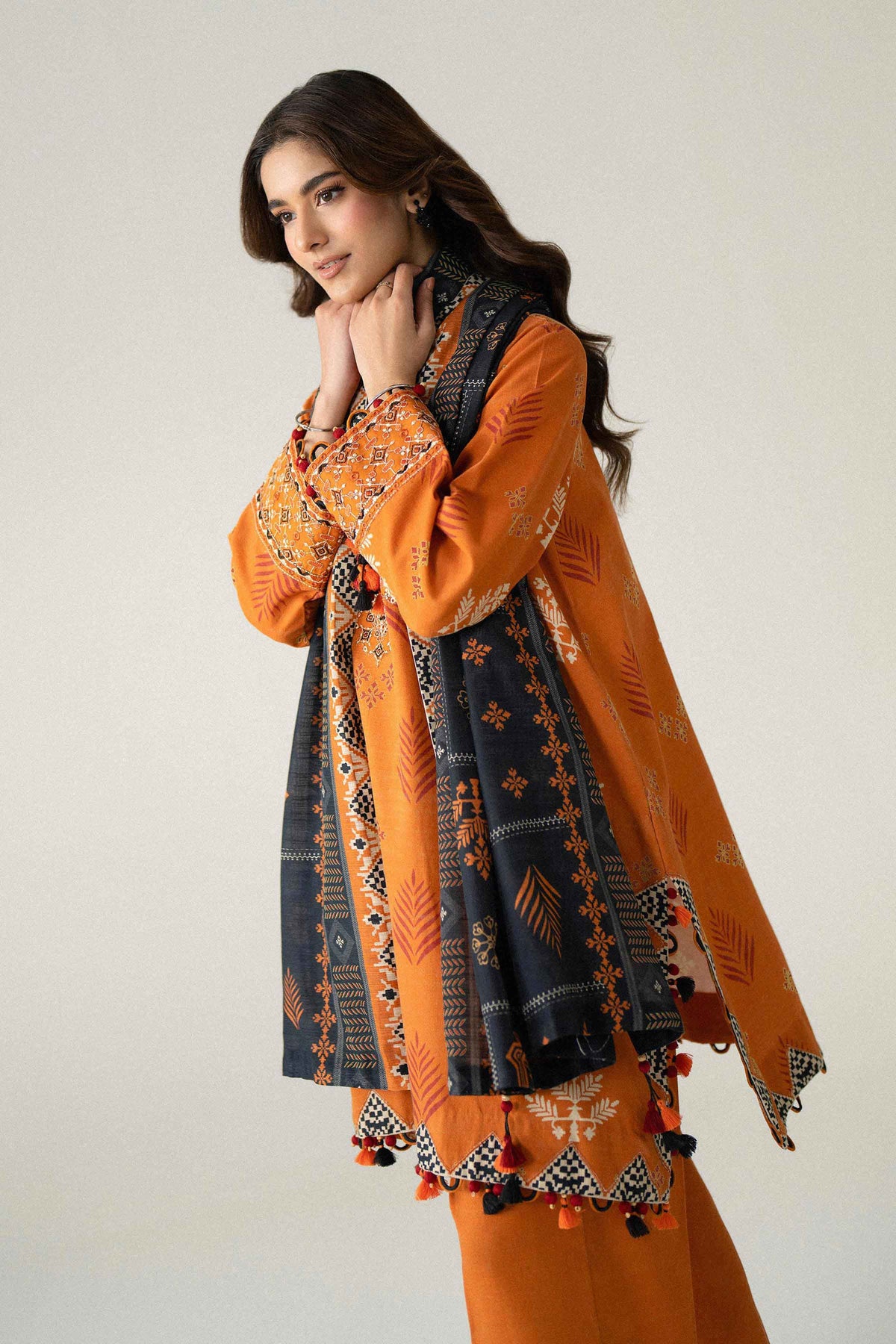 3 Piece - Printed Embroidered Suit - U3PE-NISHA26WV1-18