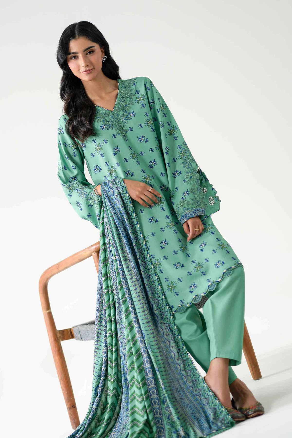 3 Piece - Printed Embroidered Suit - U3PE-NISHA26WV1-2