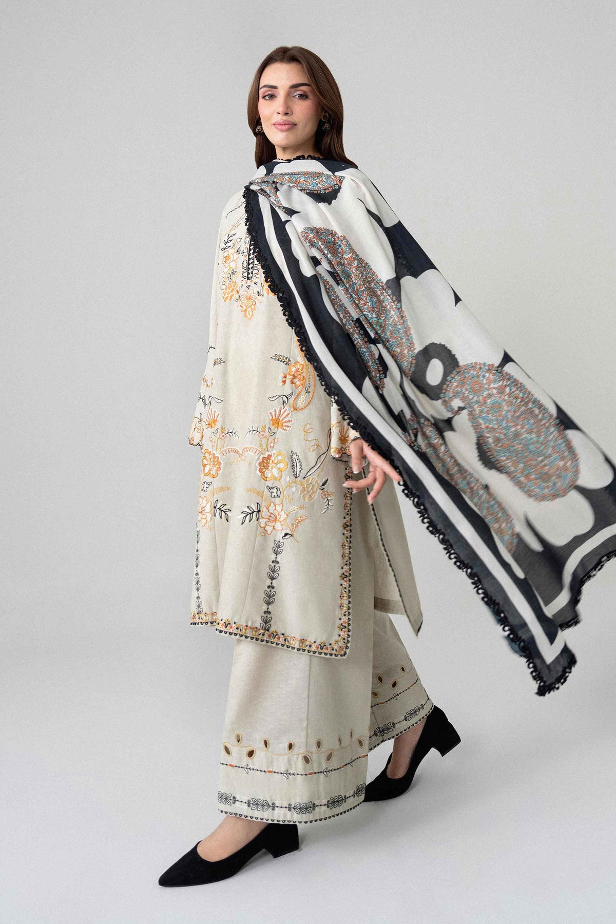 3 Piece - Printed Embroidered Suit - U3PE-NISHA26WV1-218