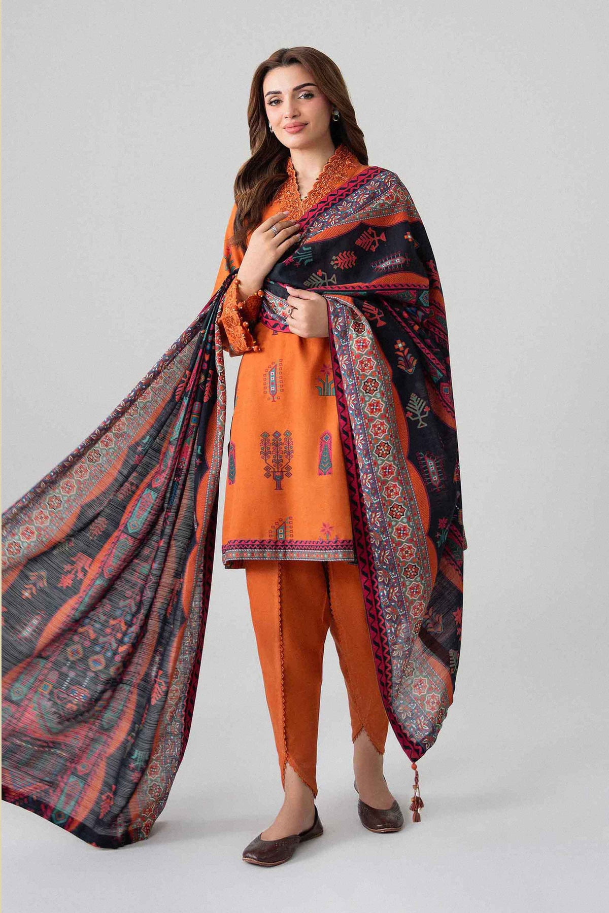 3 Piece - Printed Embroidered Suit - U3PE-NISHA26WV1-32 for, - Unstitched Collection | Nishat | Shop Online