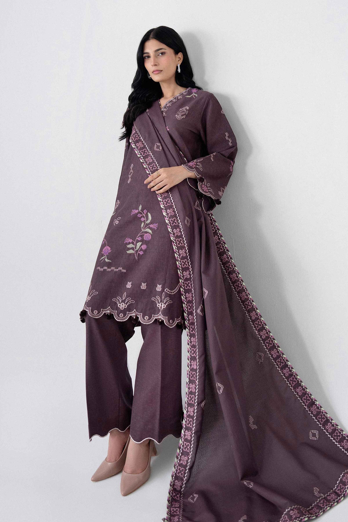 3 Piece - Embroidered Suit - U3PE-NISHA26WV1-54 for, - Unstitched Collection | Nishat | Shop Online