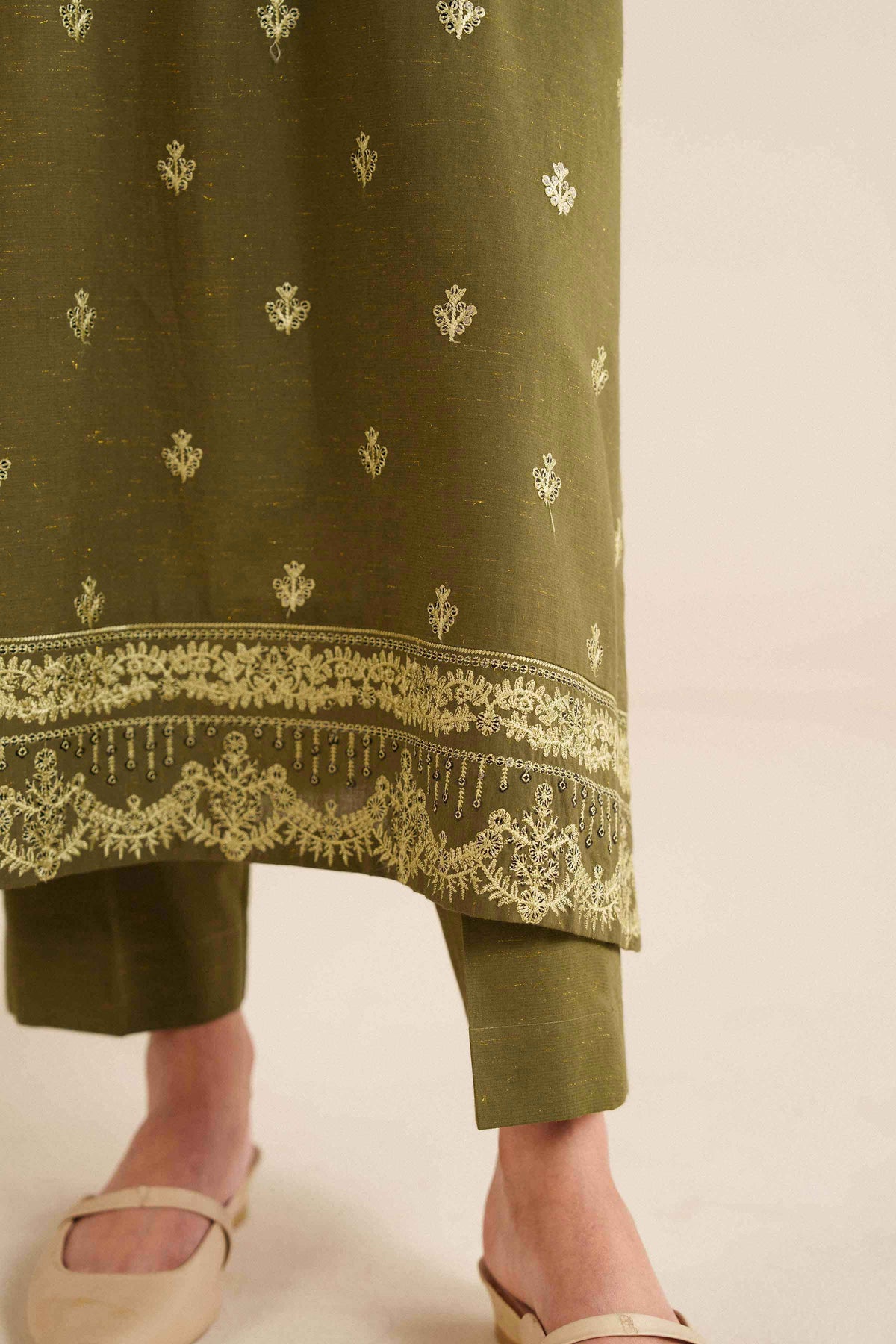 3 Piece - Embroidered Suit - PW25-460