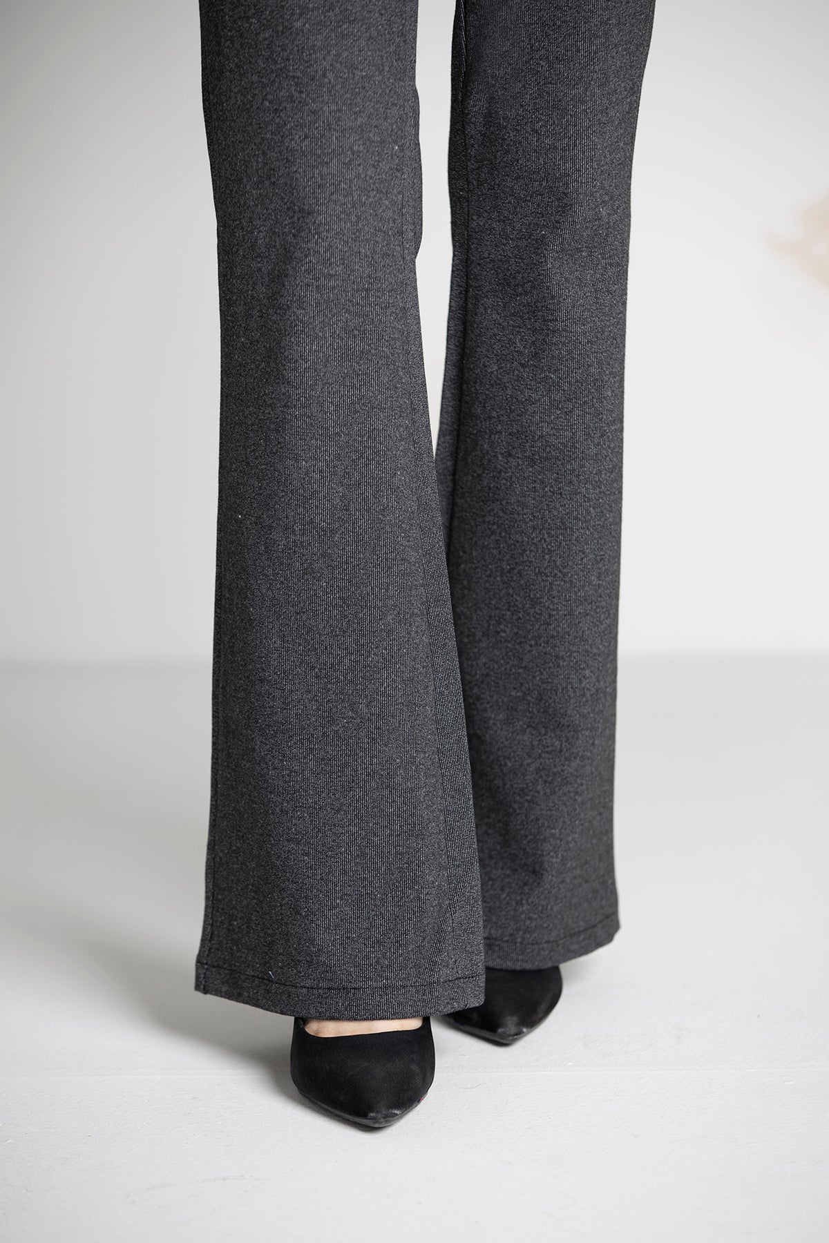 PW22-221-Wide Leg Trousers
