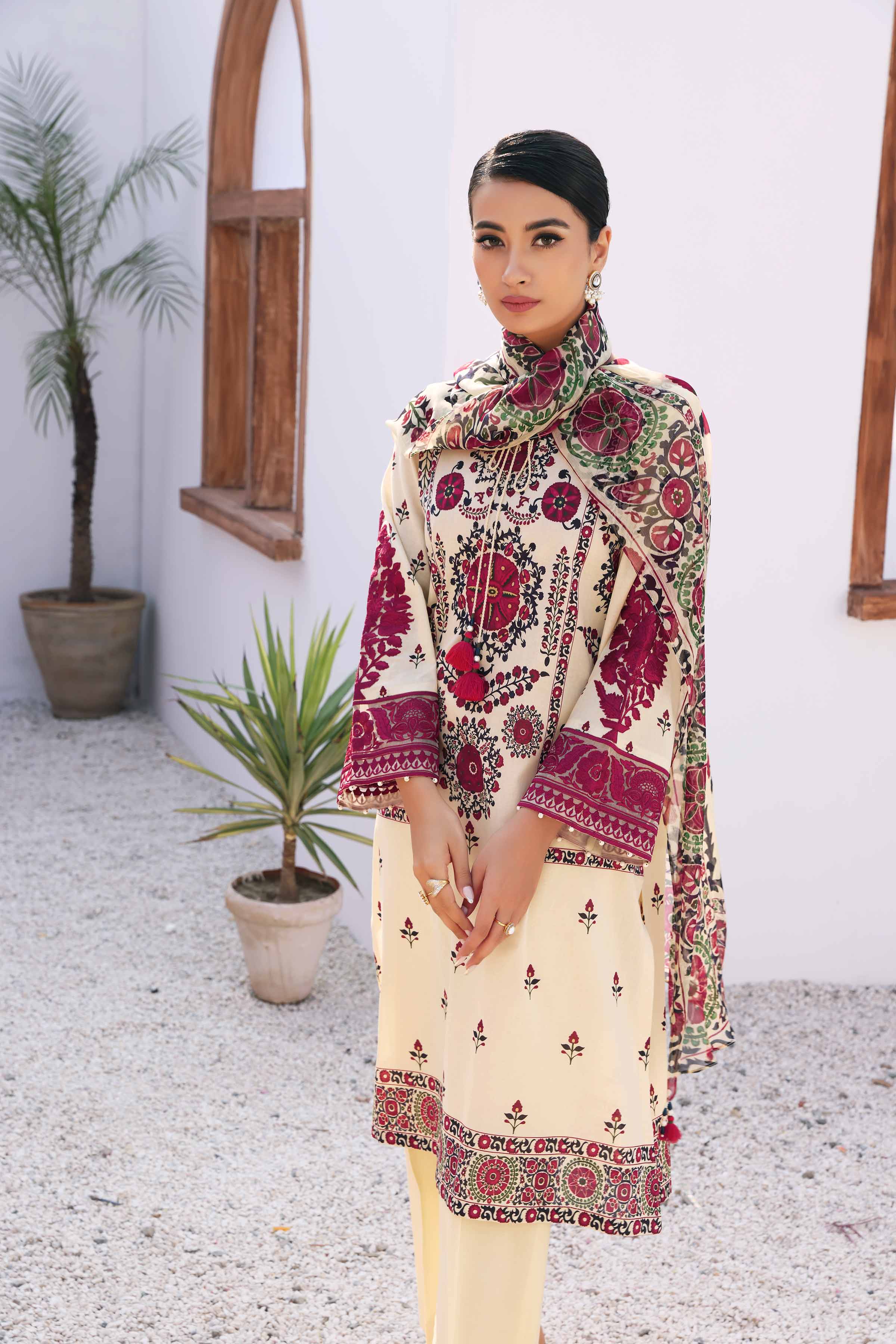 3 Piece - Printed Embroidered Suit - 42301149