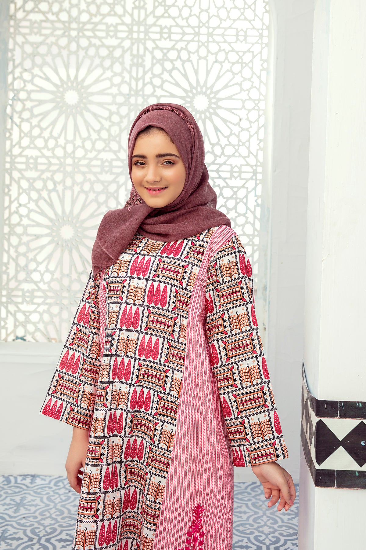 DE21-25 Embroidered Mix & Match Stitched Fustaan-1PC