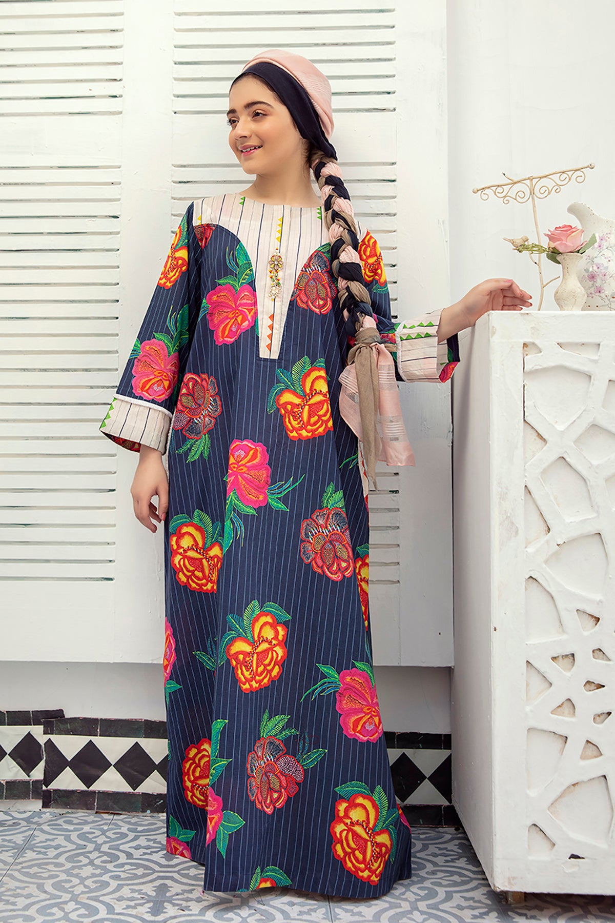 DE21-44-Mix & Match Embellished Detailing Stitched Fustaan-1PC