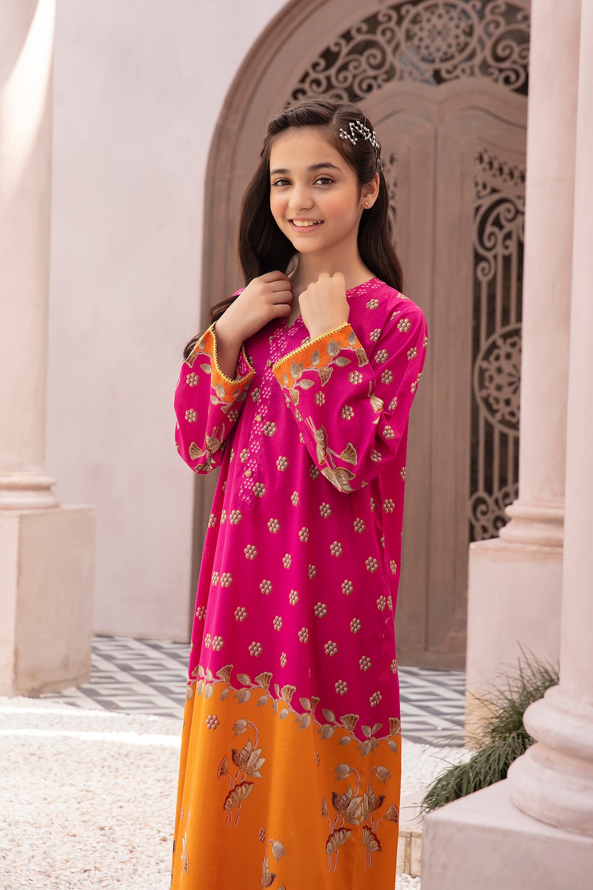 DE22-08-Printed Fustaan With Laced Sleeves 1PC