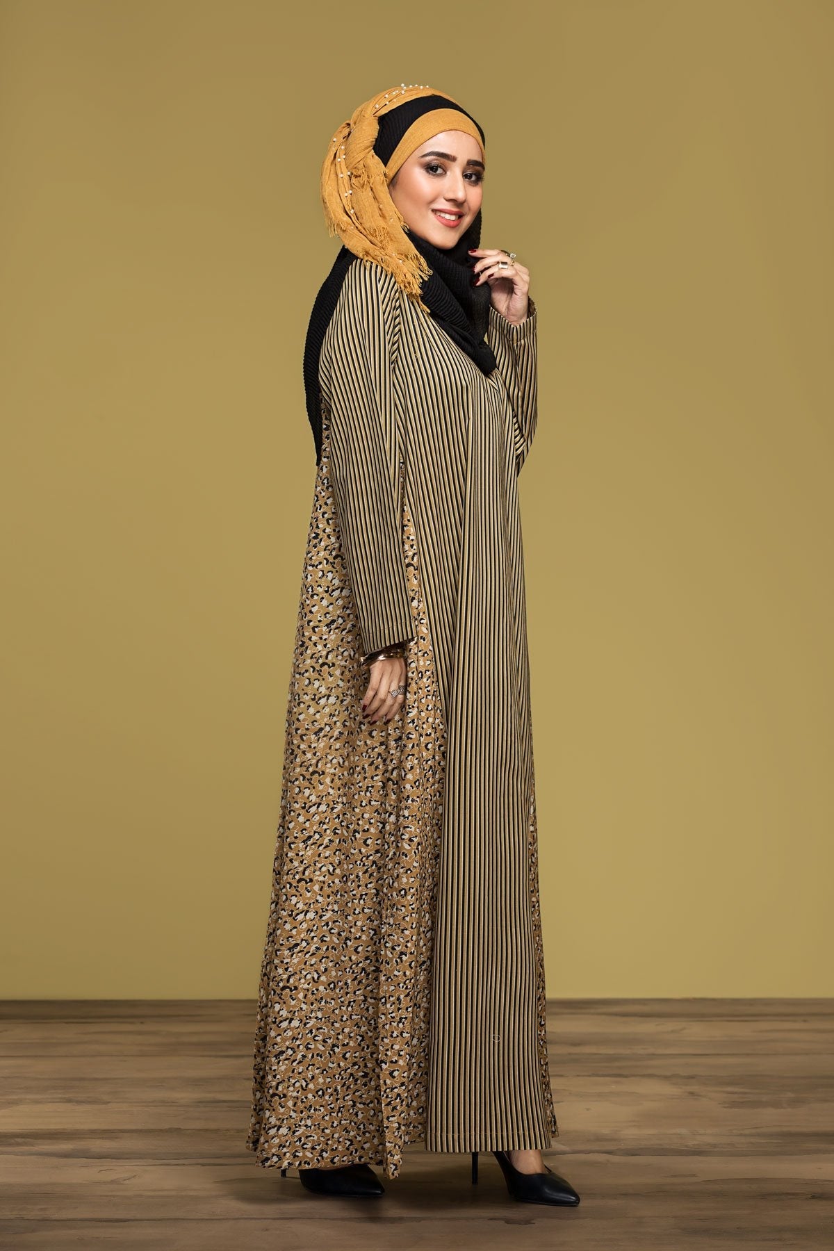 DS20-10 Printed Stitched Fustaan - 1PC