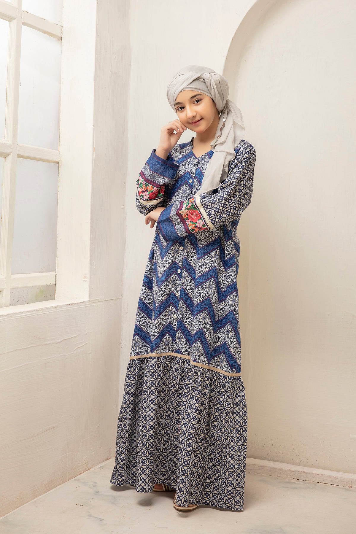 DS21-26-Digital Cambric Stitched Fustaan-1PC