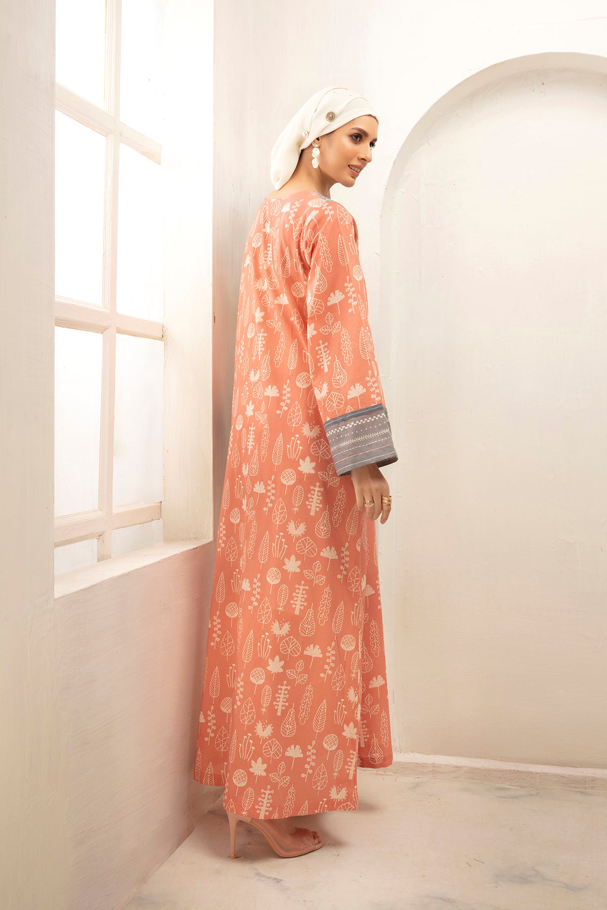 DS21-29 - Digital Cambric Stitched Fustaan With Mask - 1PC