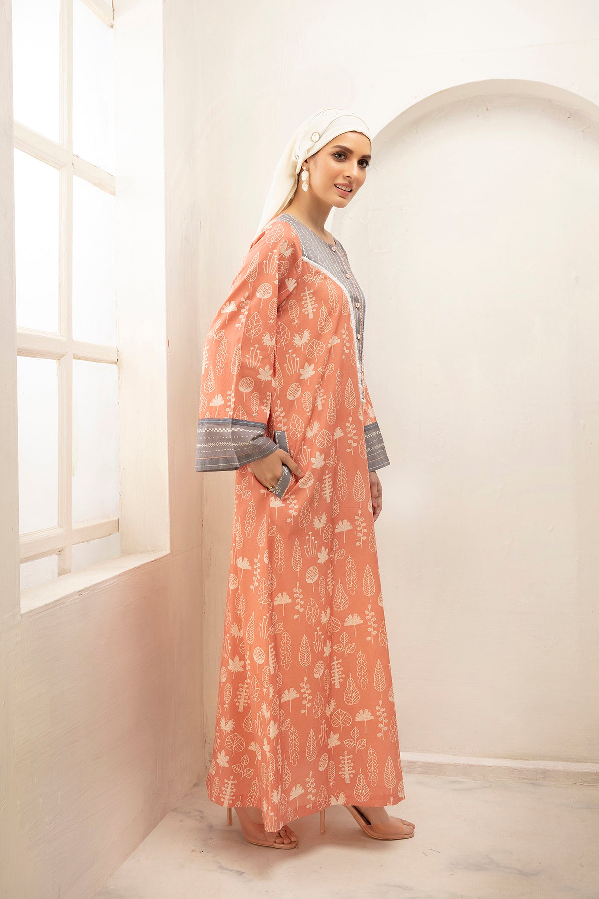 DS21-29 - Digital Cambric Stitched Fustaan With Mask - 1PC