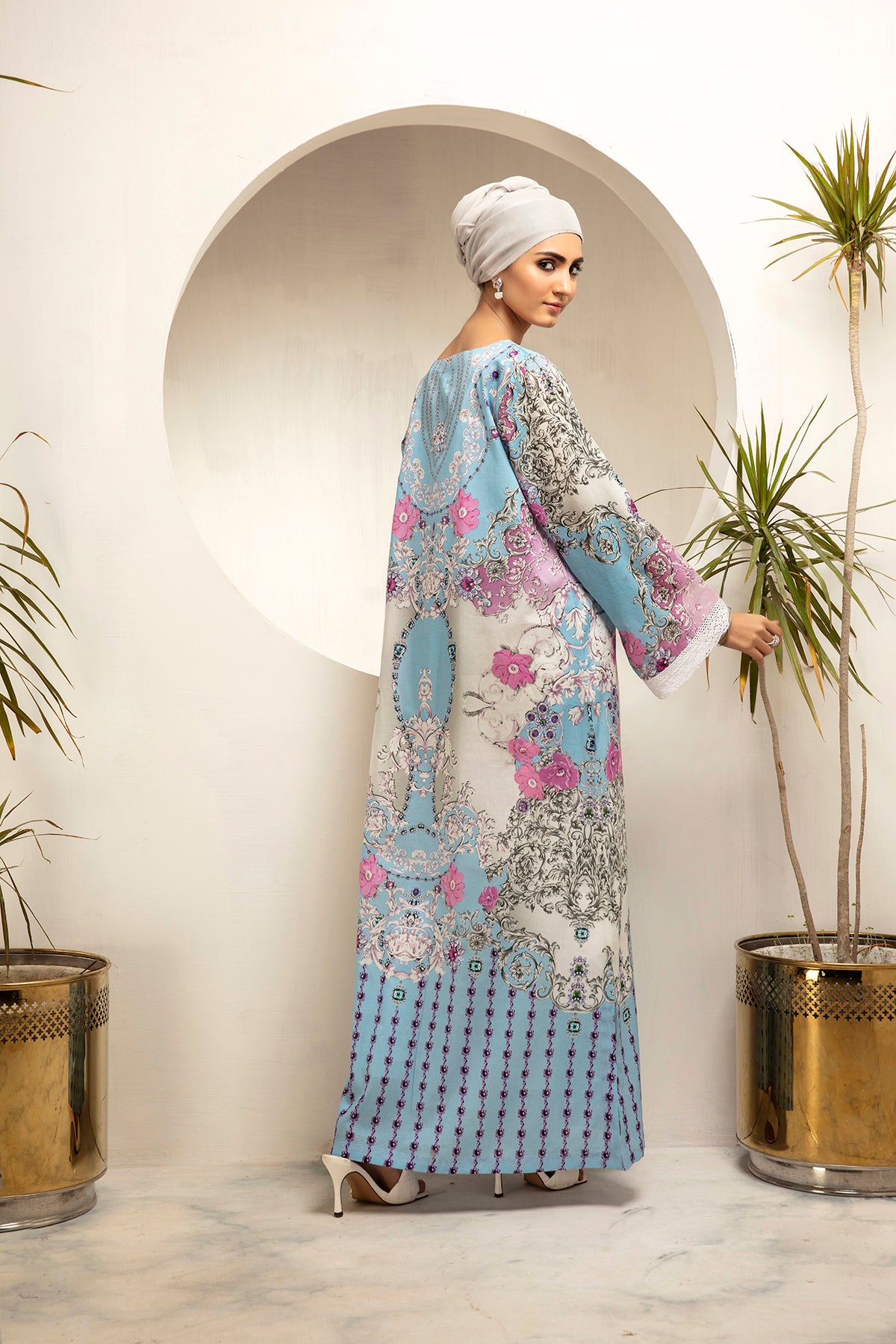 DS21-33 - Digital Cambric Stitched Fustaan With Mask - 1PC