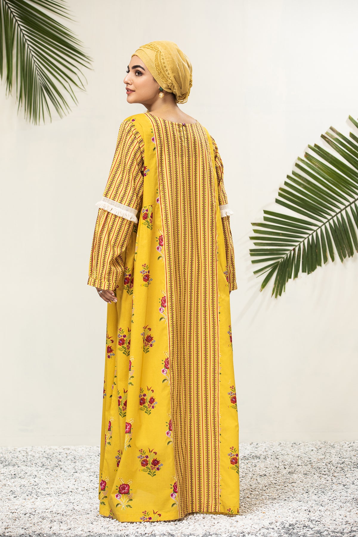 DS21-48-Printed Paneled Lawn Fustaan