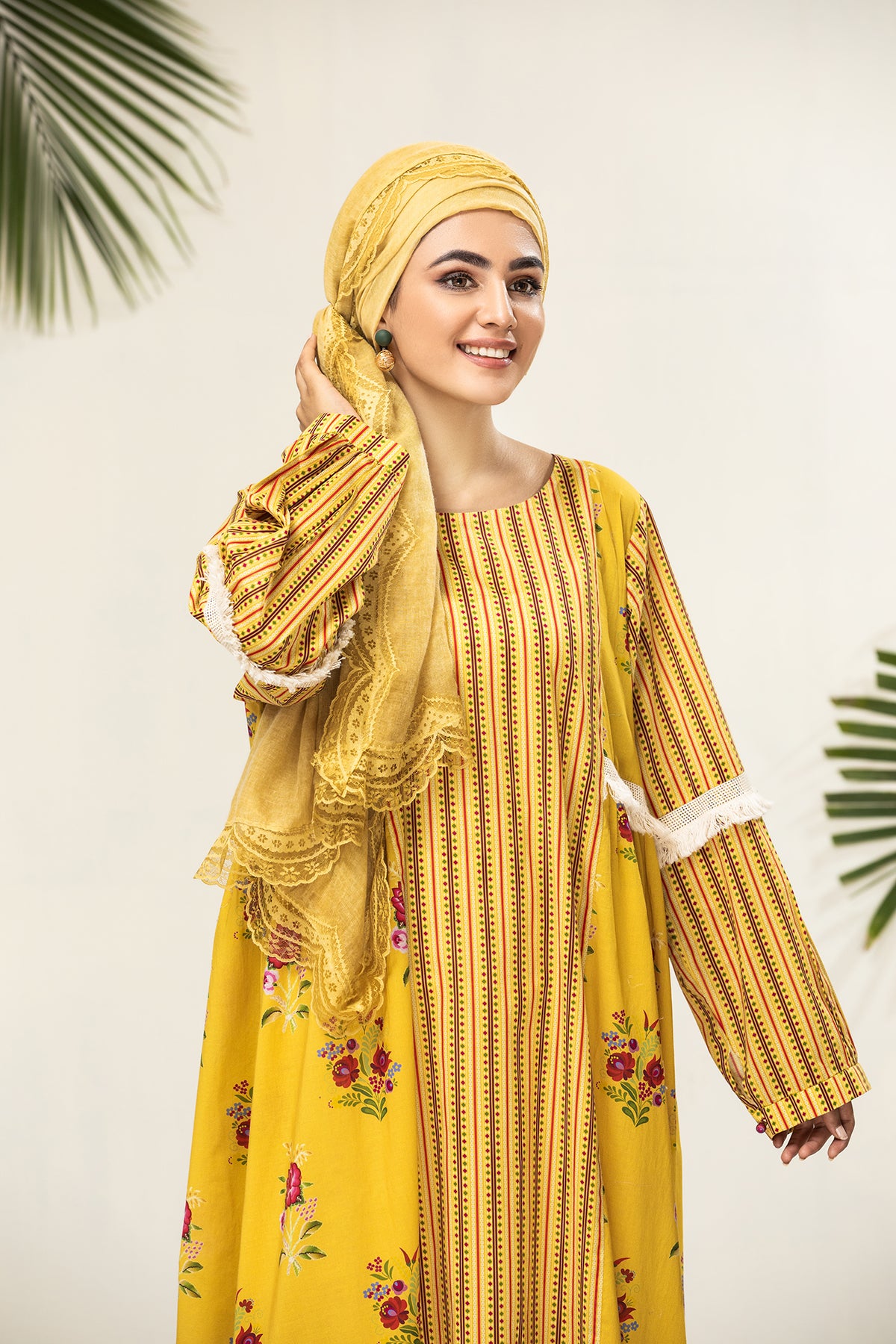 DS21-48-Printed Paneled Lawn Fustaan