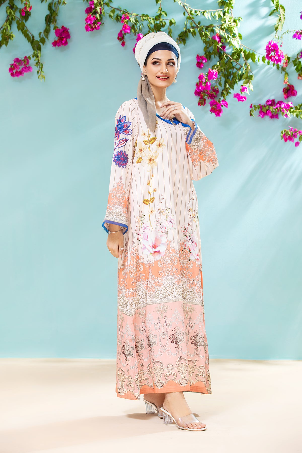 DS21-58 Embroidered Printed Lawn Fustaan
