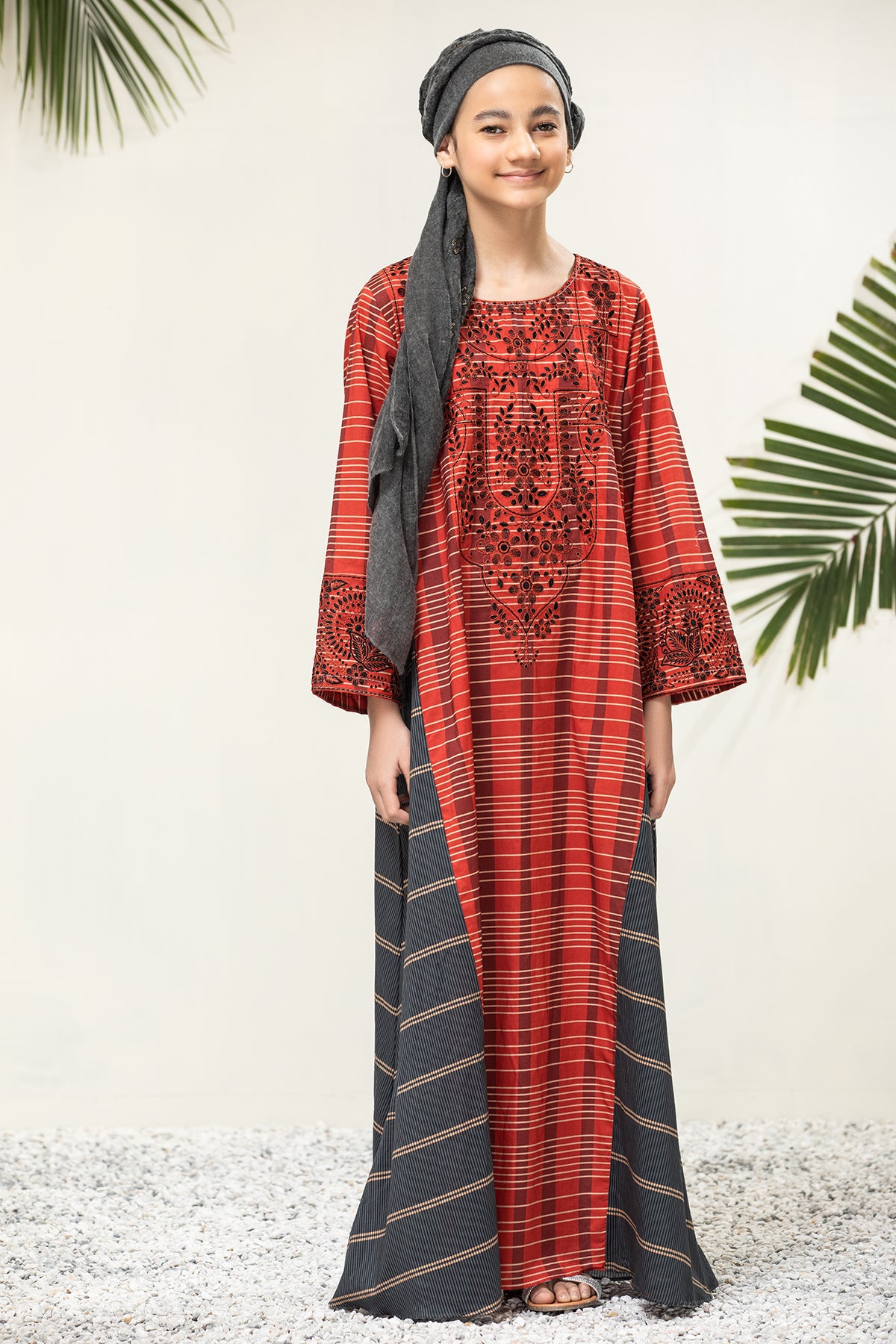 DS21-74-Kids Embroidered Back Forward Printed Lawn Fustaan