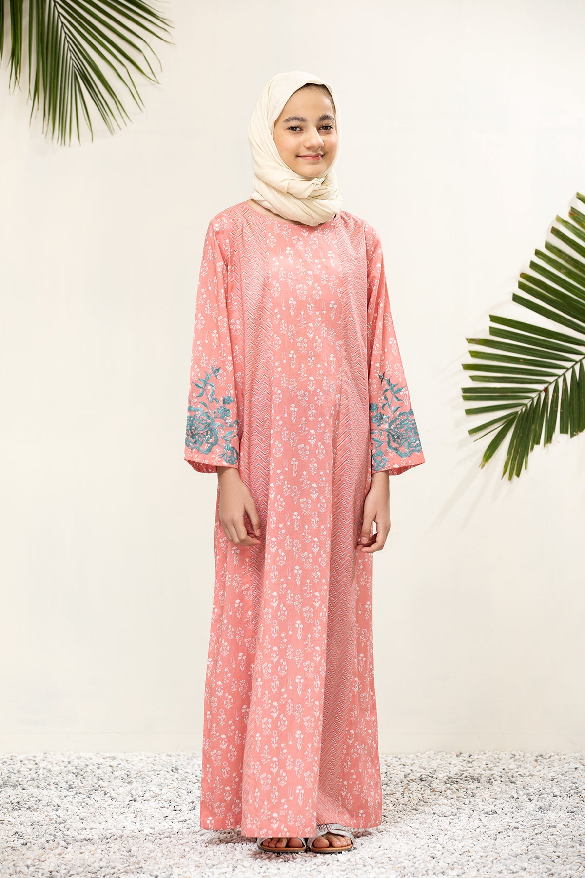 DS21-75/KIDS Embroidered Printed Lawn Fustaan