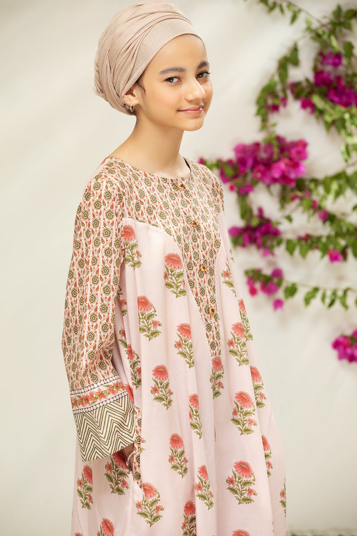 DS21-78/Kids Printed Lawn Fustaan