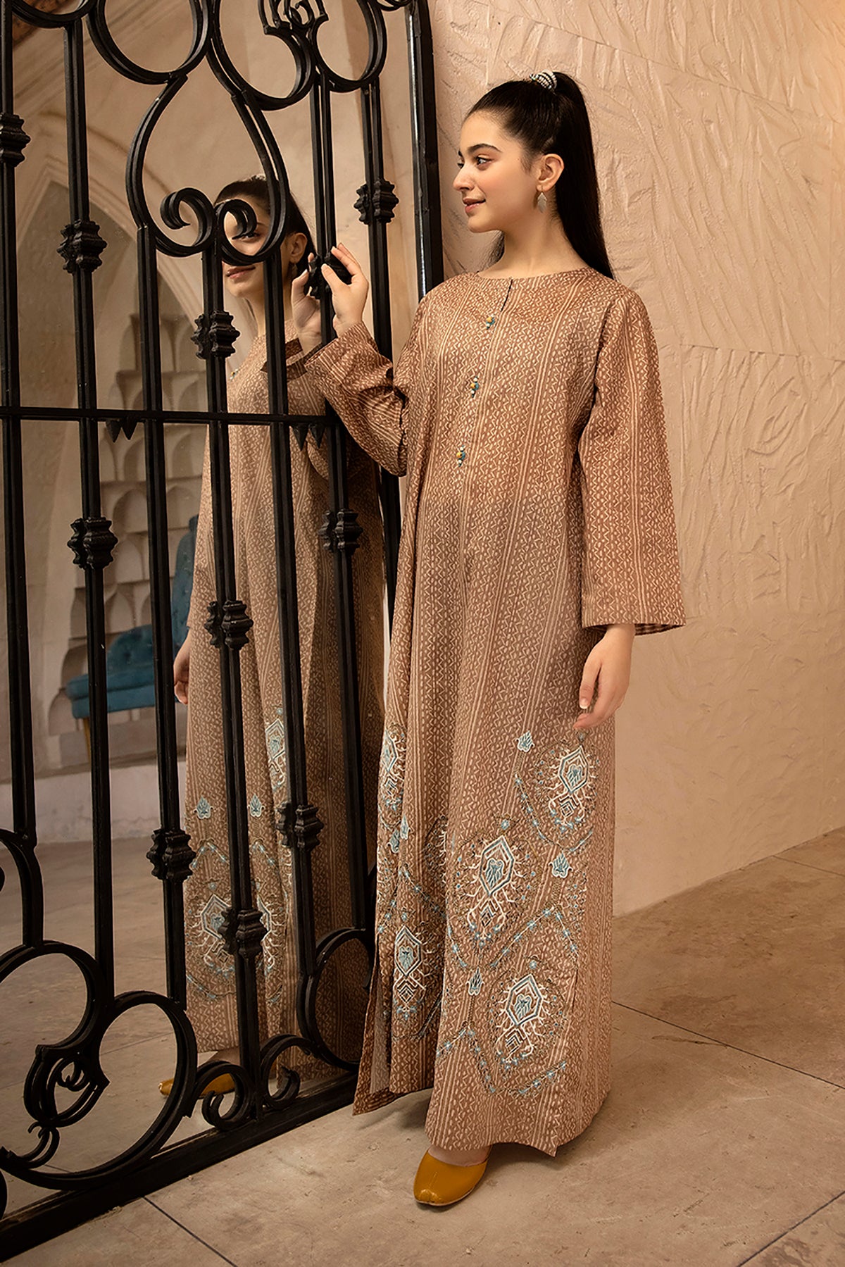 DS22-106-Flared Printed Embroidered Fustaan 1PC