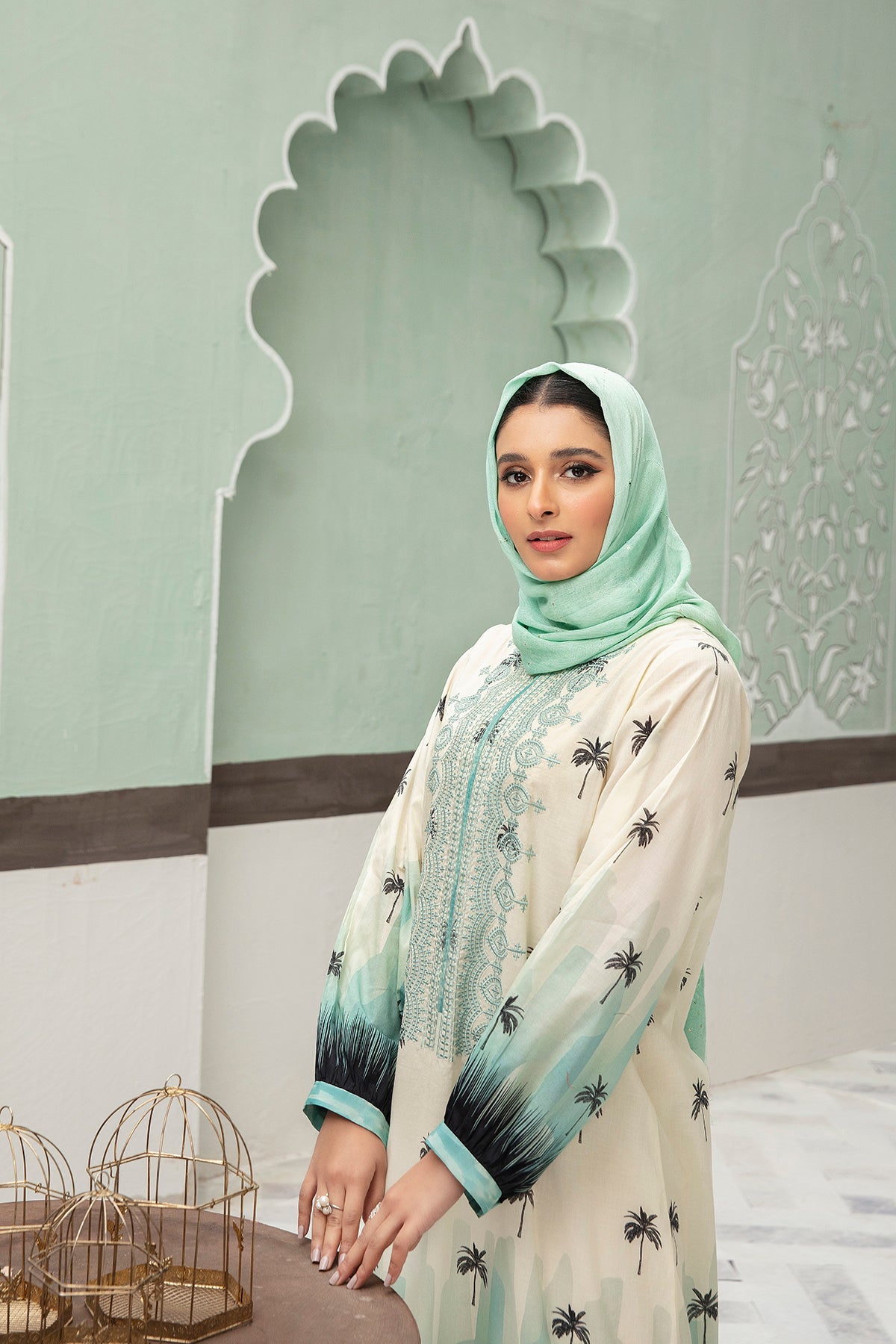 DS22-29-Printed Embroidered Cuff Detailing Fustaan 1PC