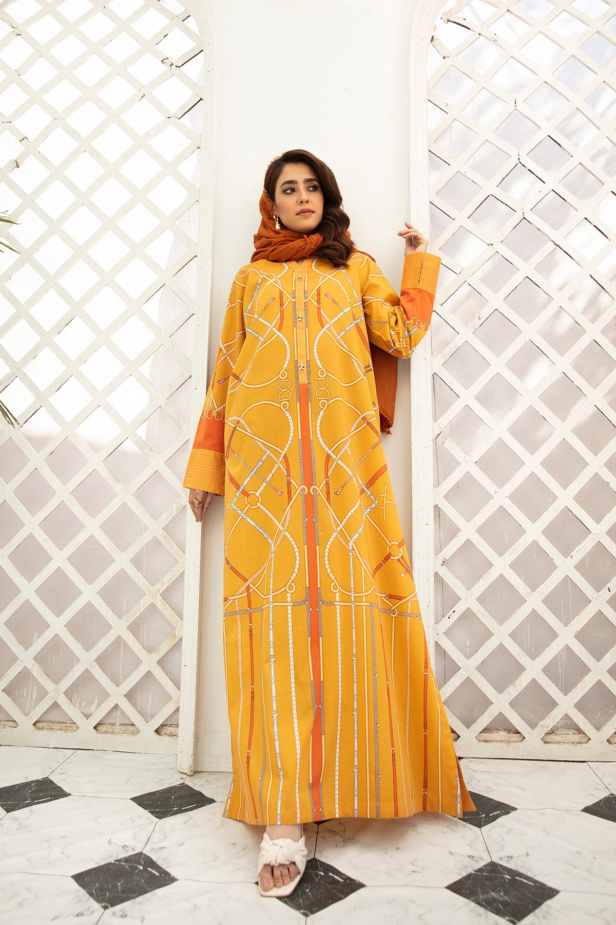 DS22-47-Placket Detailing Printed Fustaan 1PC