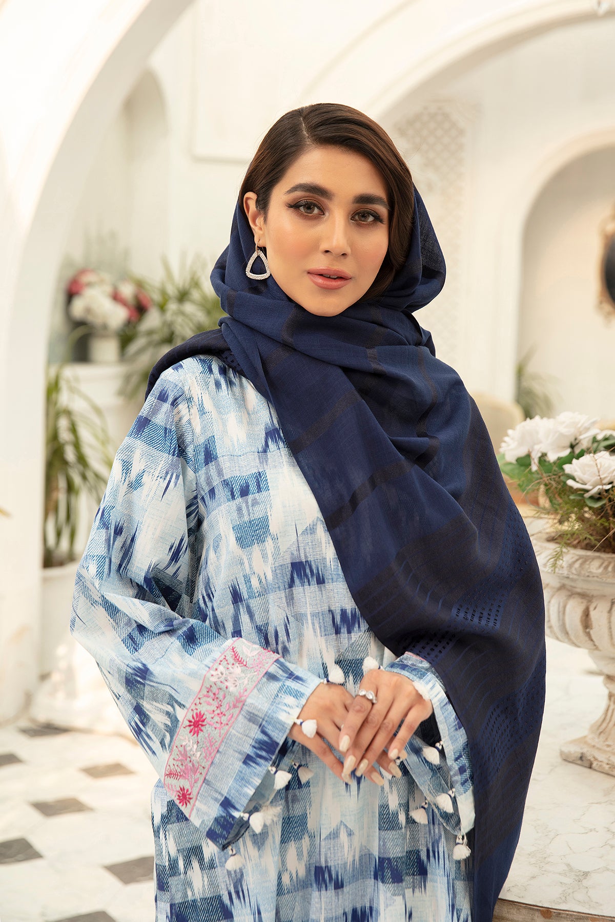 DS22-60-Printed Embroidered Tassels Details Fustaan 1PC