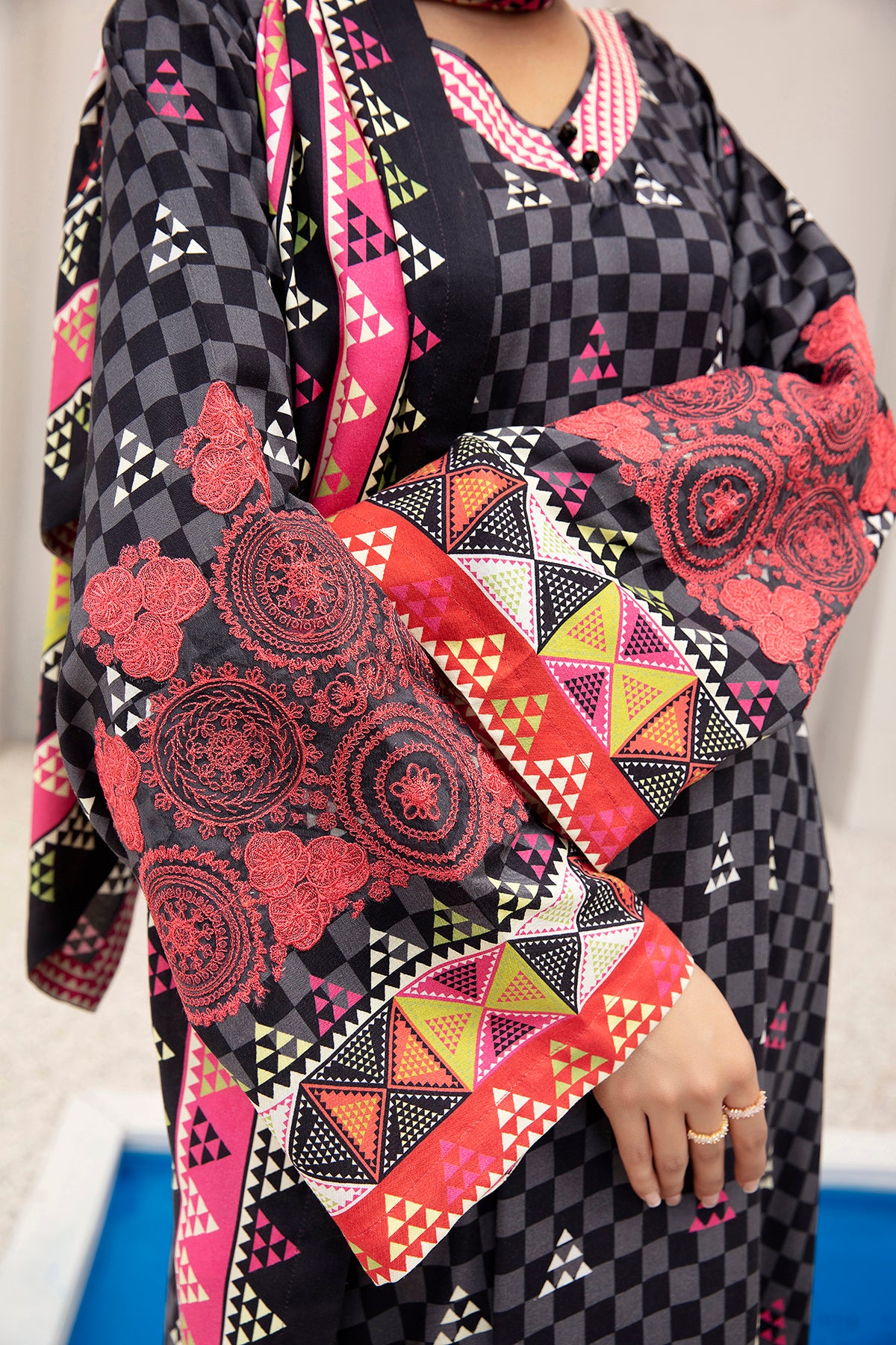 DW20-44 Digital Printed Linen Stitched Fustaan with Sheilas & Mask 2PC