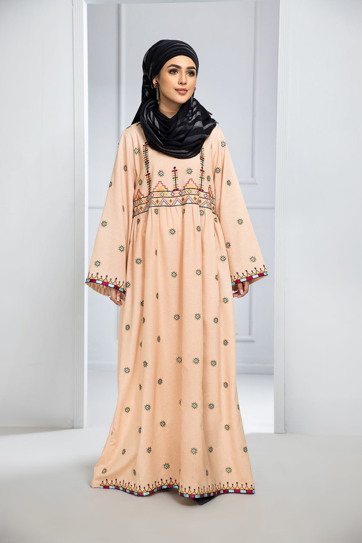 DW21-31-Embroidered 1PC