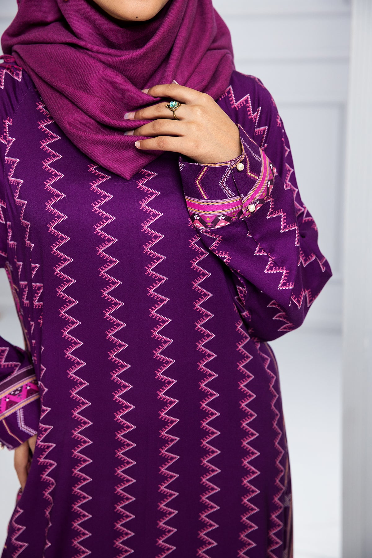 DW21-40-Printed Embroidered 1PC