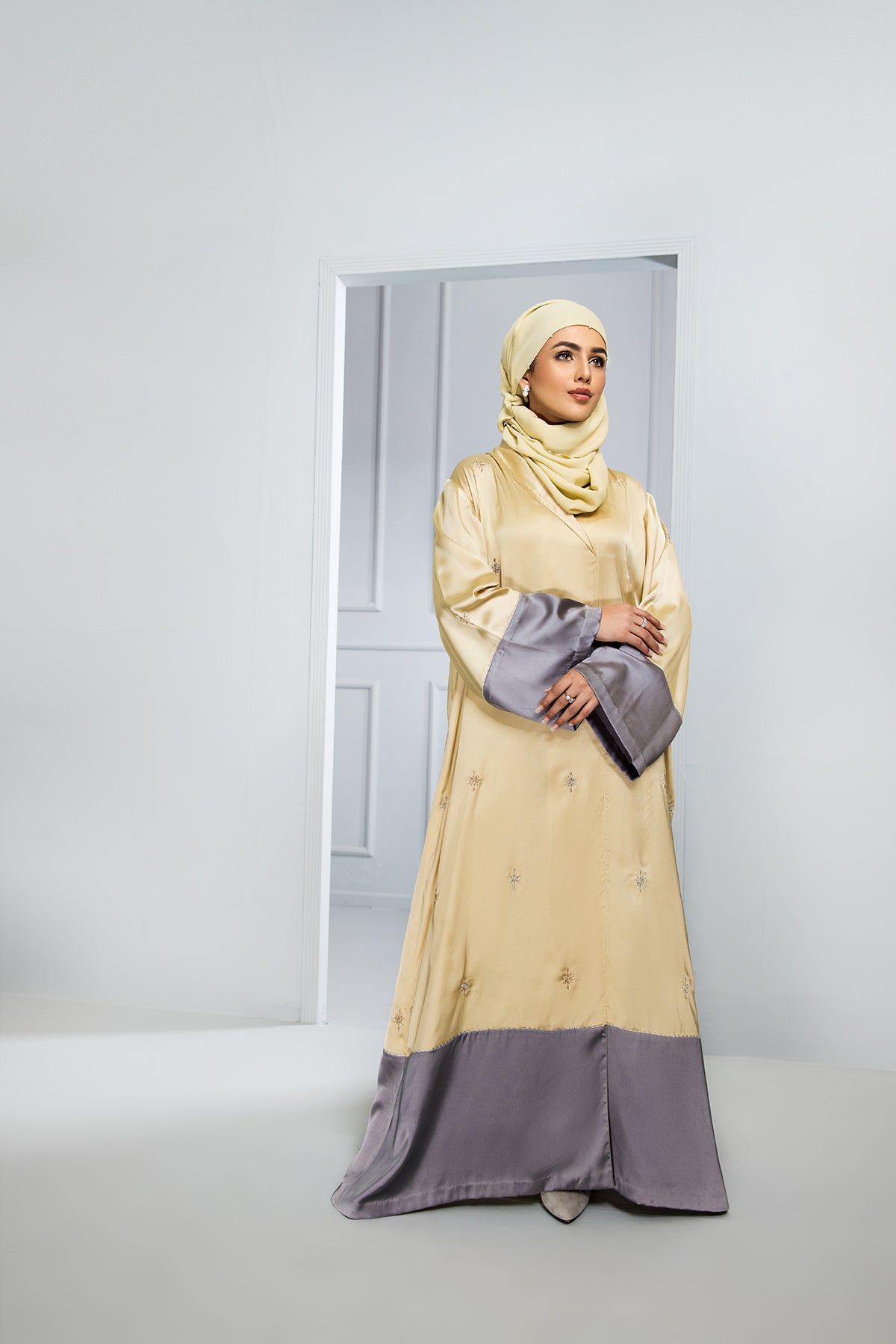 DW21-70-Embroidered Fustaan 1PC