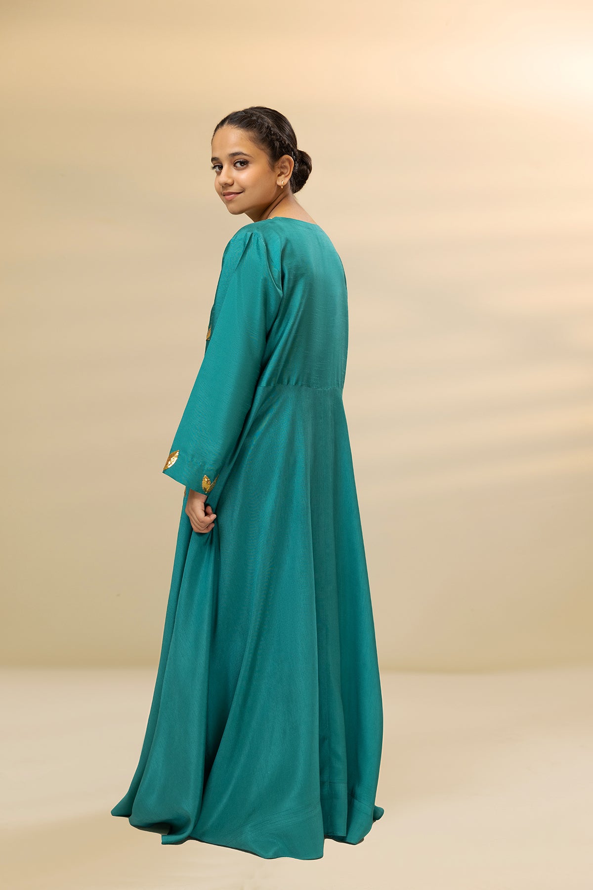 DW22-29-Embroidered Flared Fustaan 1PC