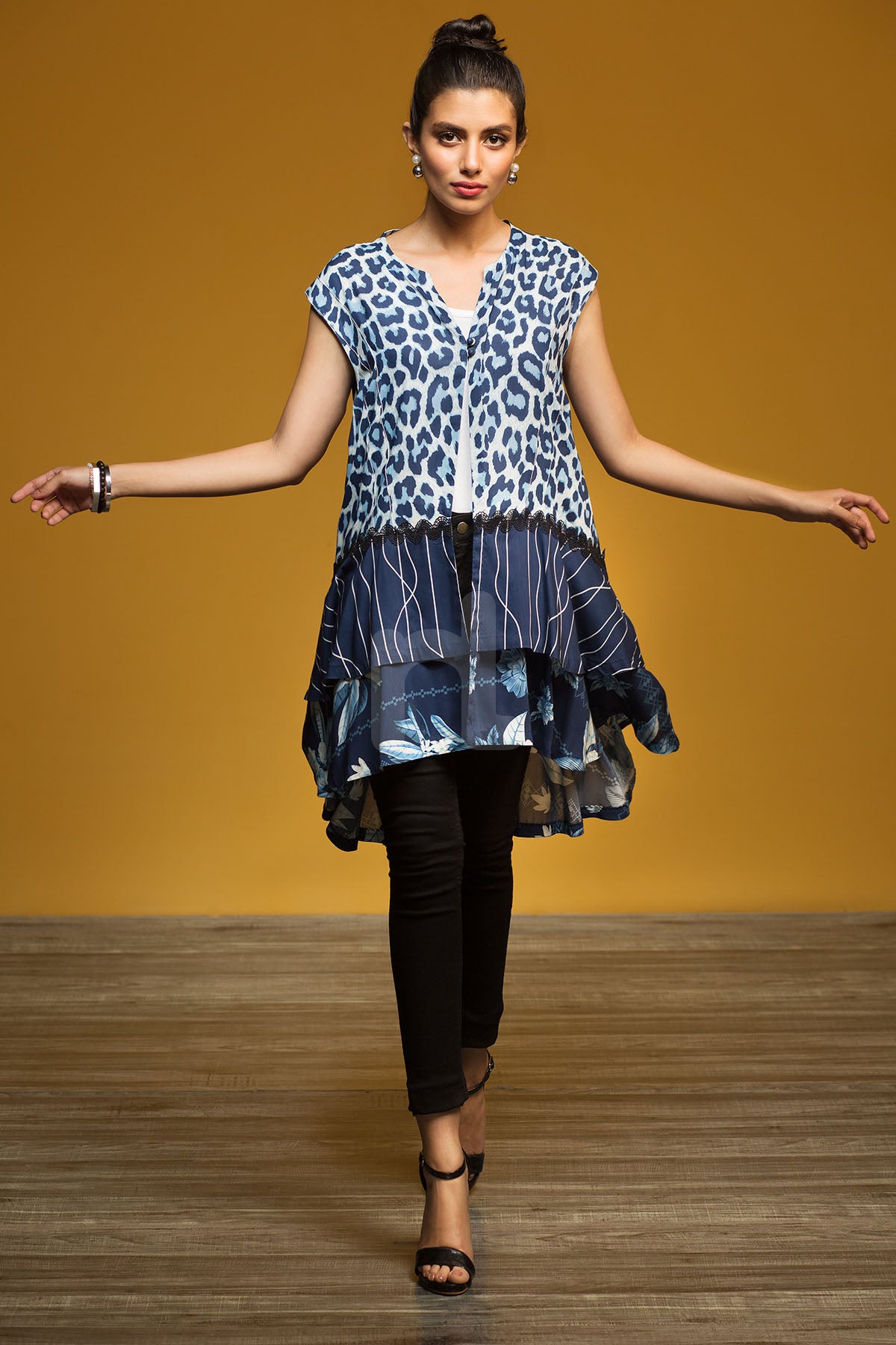 FW19-19 Blue Printed Stitched Fusion Jacket - 1PC - Nishat Linen UAE