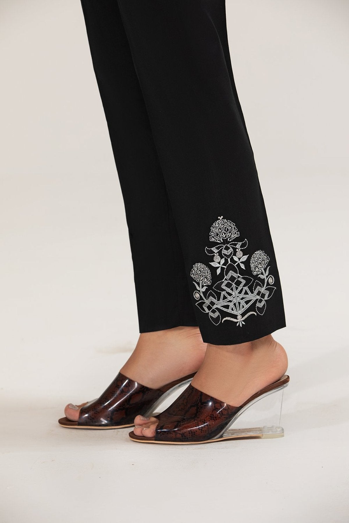 PE21-08-Straight Trouser With Side Embroidered Motifs