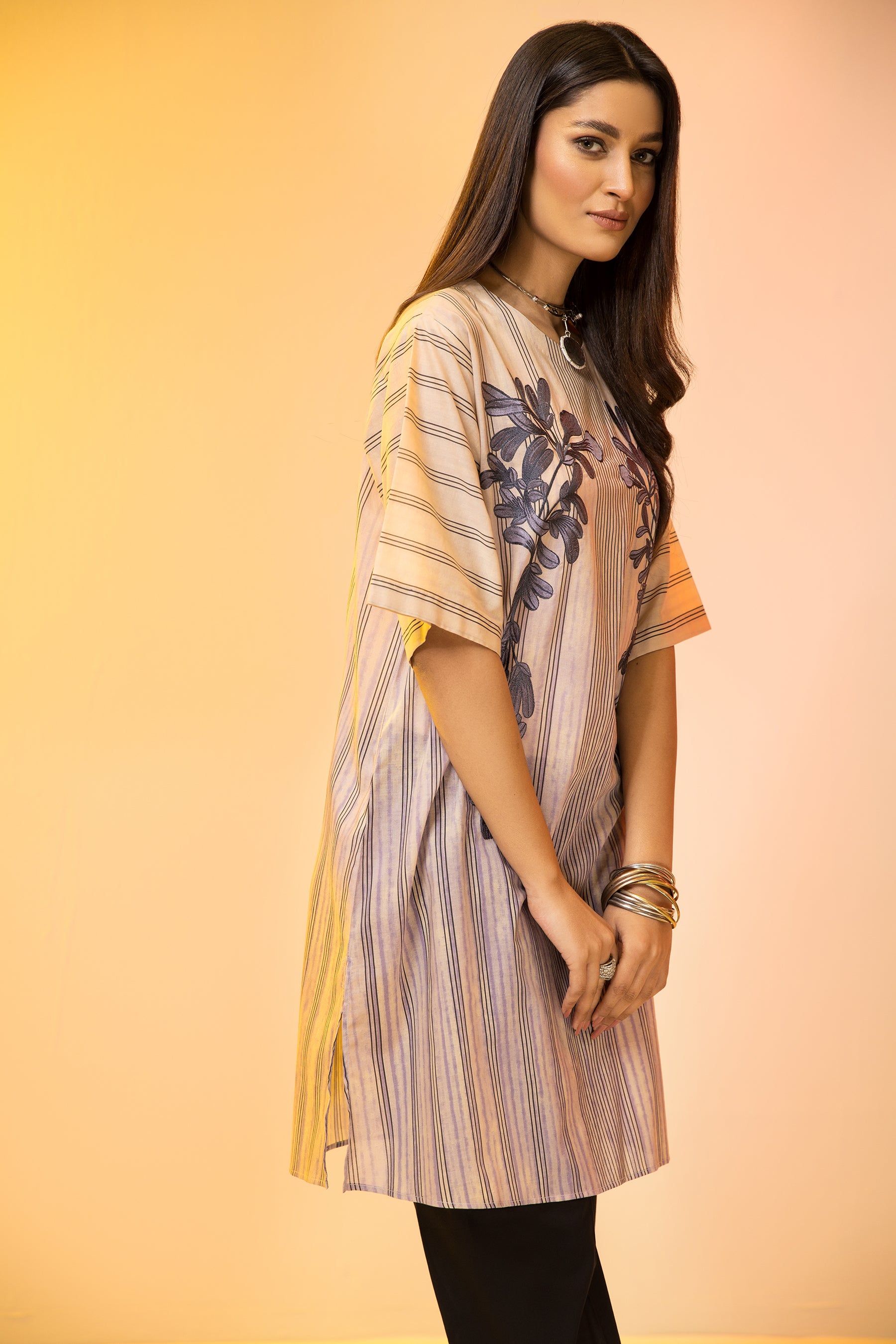 PE22-76-Round Neck Printed Embroidered Shirt 1PC