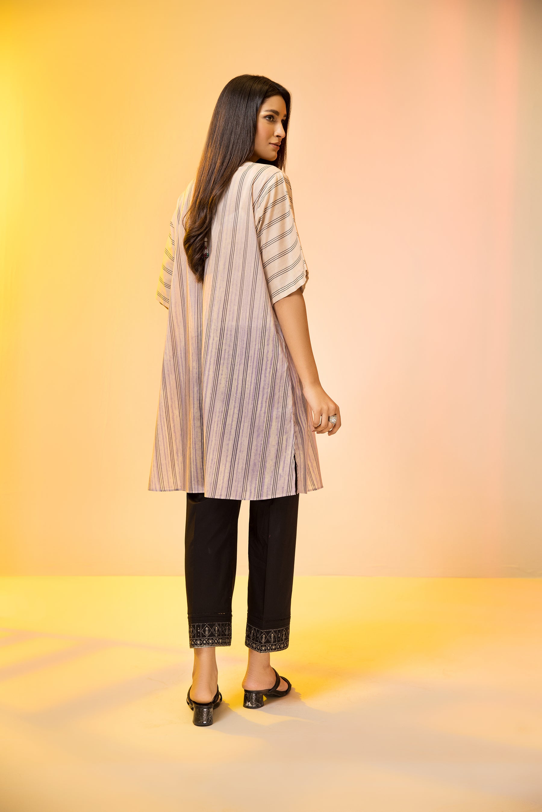 PE22-76-Round Neck Printed Embroidered Shirt 1PC