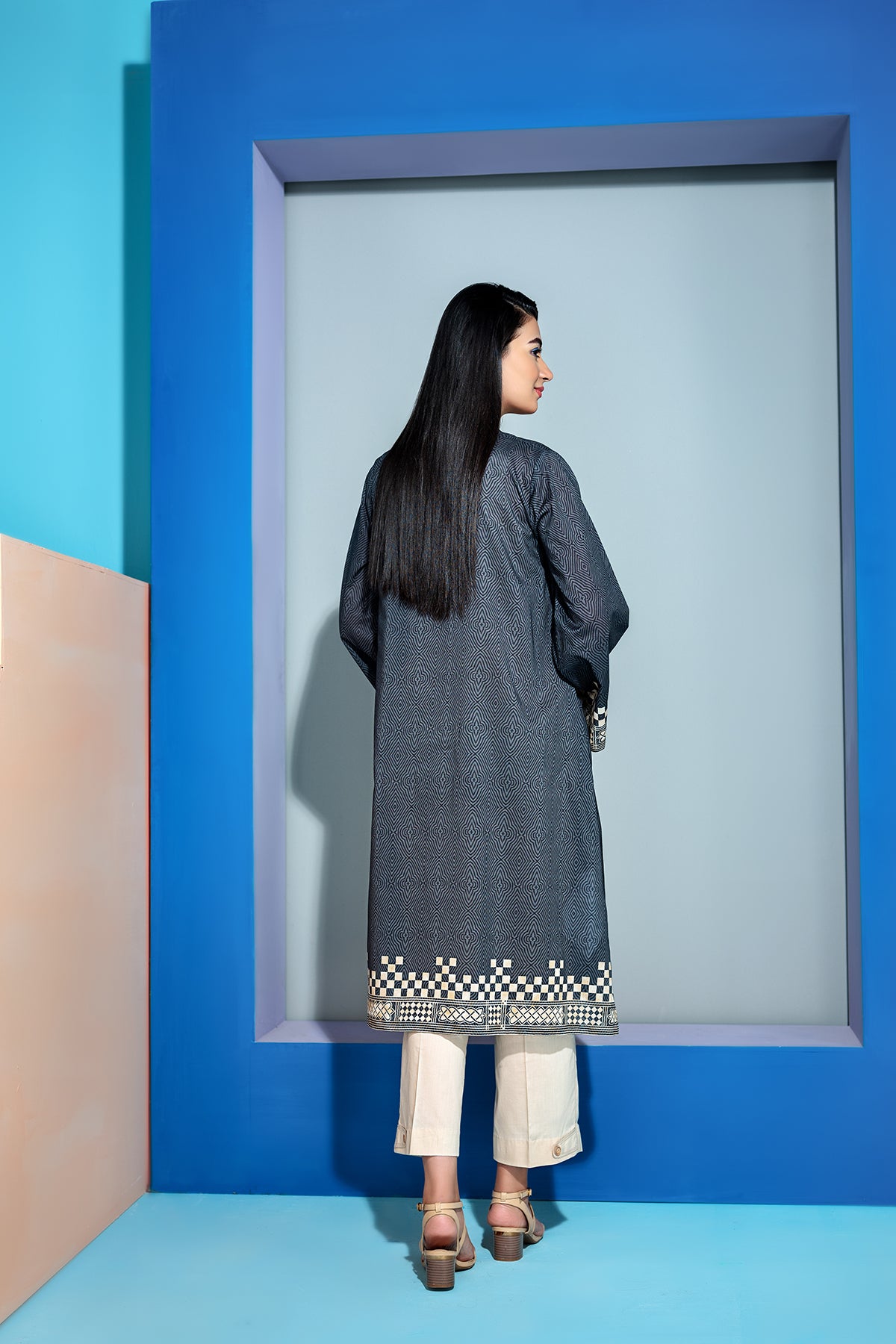 PS20-210-Abstract Classic Printed Shirt-1PC